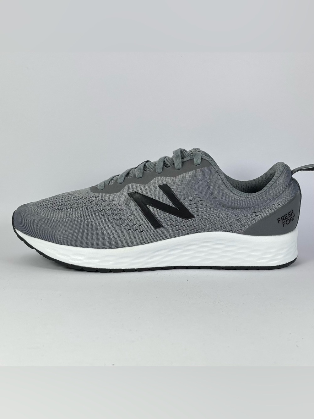 New Balance Fresh Foam Arishi v3 Men’s Size 10.5 Running Shoes